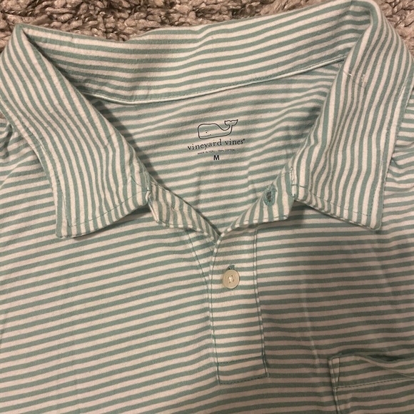 Vineyard Vines Polo Shirt Size M - Picture 2 of 4